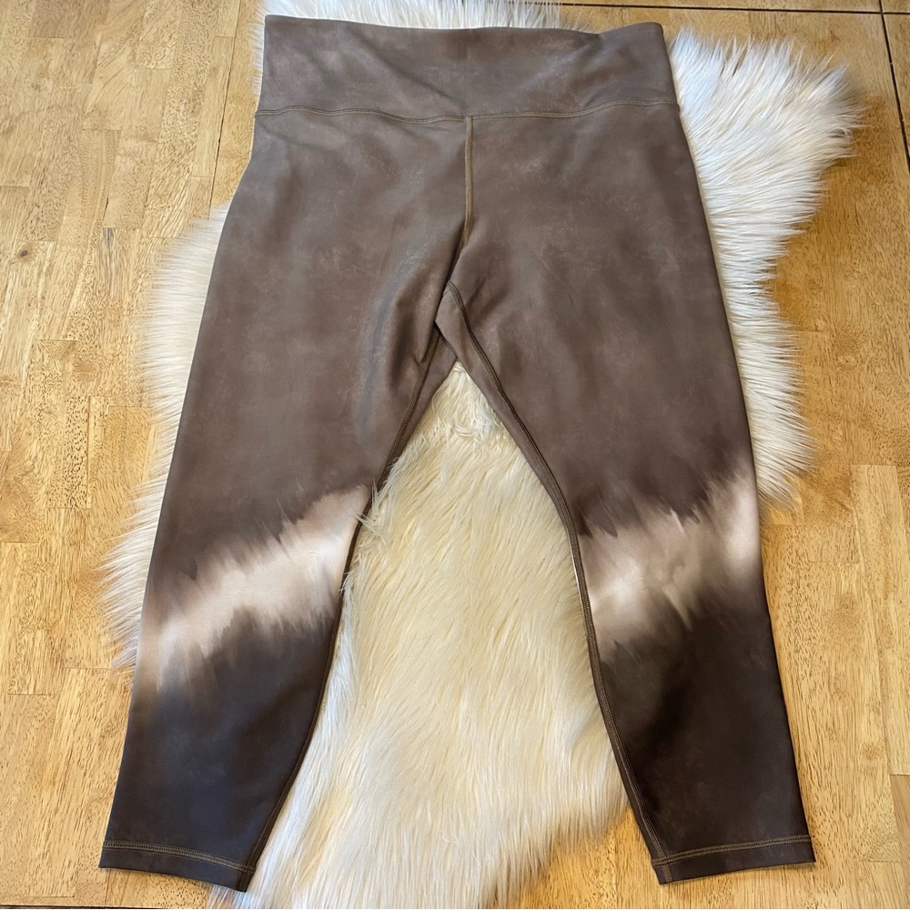 Athleta Elation 7/8 Athletic Tights Leggings XL Tan Tie Dye